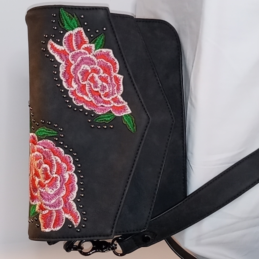 Applique Roses & Greenery On Black Adjustable Shoulder Bag Purse w/ Studs Zipper